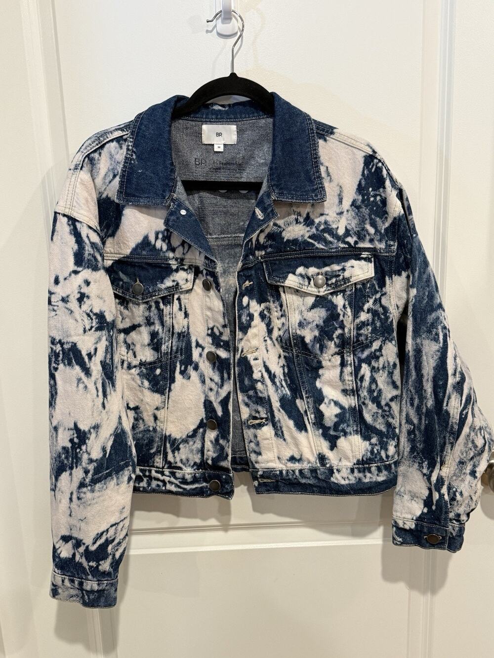 BP. Jean Jacket Women''s Size Medium Bleached Acid Wash Denim Blue 100% Cotton